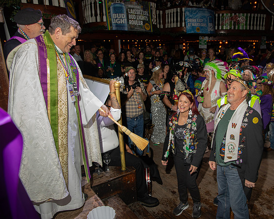 _KW13881-HR