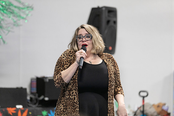 KMW_9841
